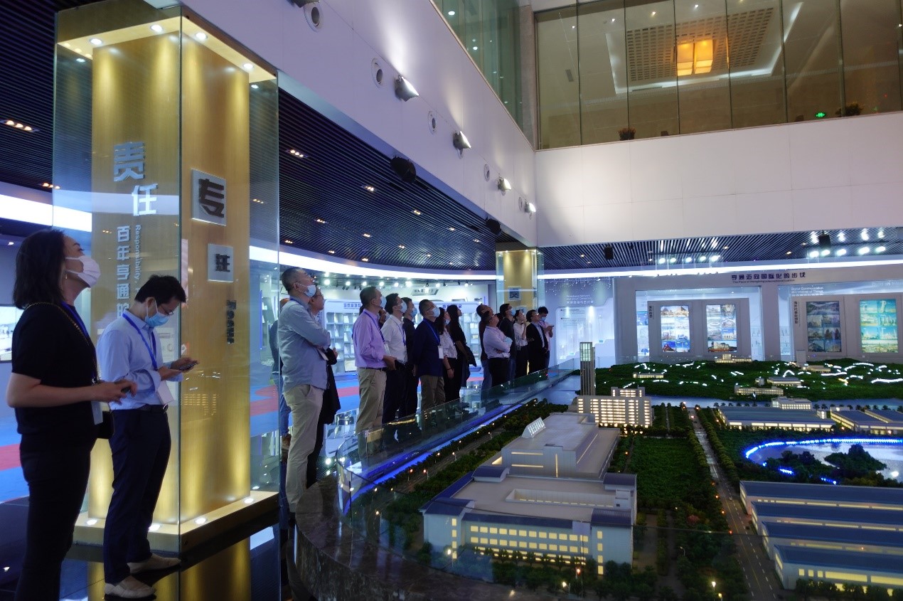 E-works组织智能制造企业莅临亨通考察交流-共享成长 共谋发展(图3) E-works组织智能制造企业莅临亨通考察交流-共享成长 共谋发展(图3)
