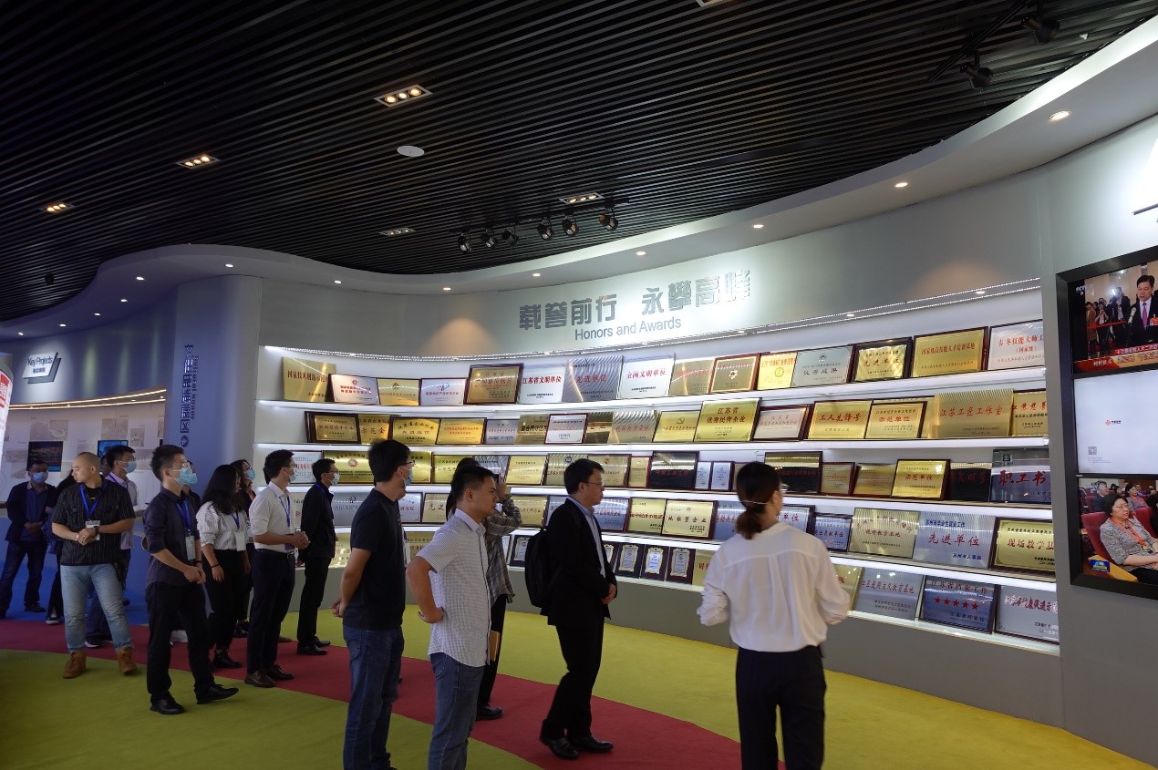 E-works组织智能制造企业莅临亨通考察交流-共享成长 共谋发展(图4) E-works组织智能制造企业莅临亨通考察交流-共享成长 共谋发展(图4)